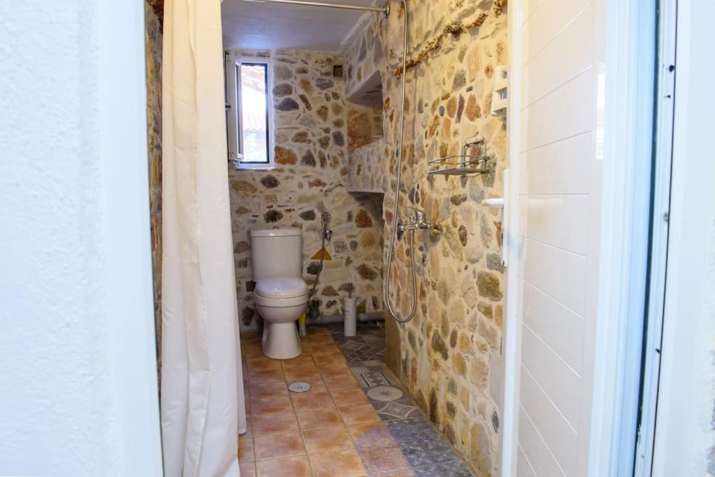 Lavrio Stone House 5 Min From The Centre/Port Διαμέρισμα Εξωτερικό φωτογραφία