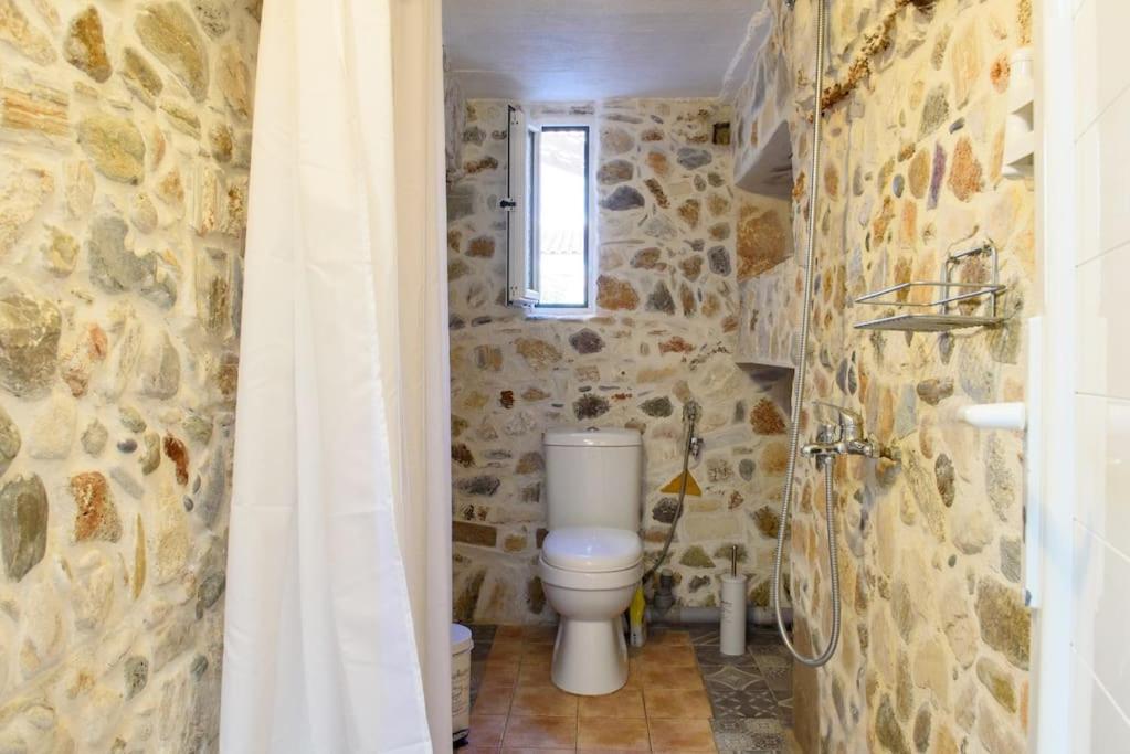 Lavrio Stone House 5 Min From The Centre/Port Διαμέρισμα Εξωτερικό φωτογραφία